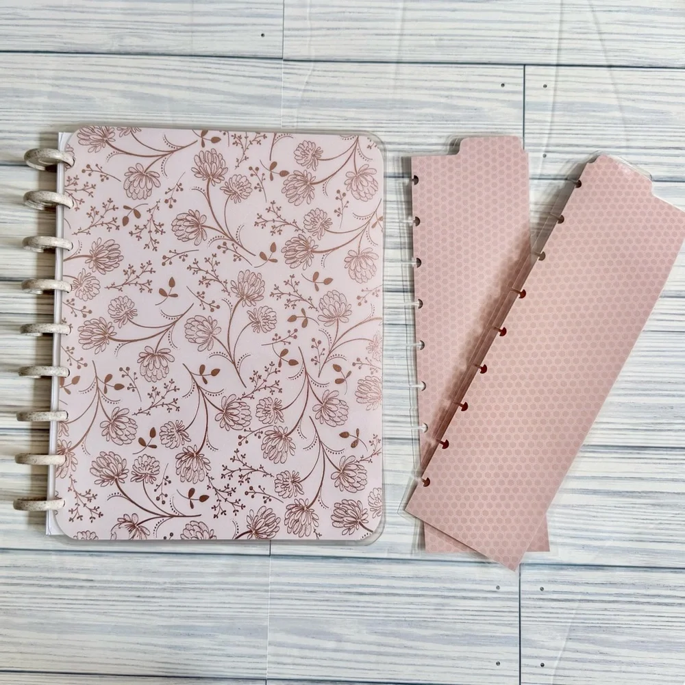 Happy Planner Classic size weekly layout undated